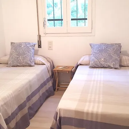Sleeps 9 * Llafranc